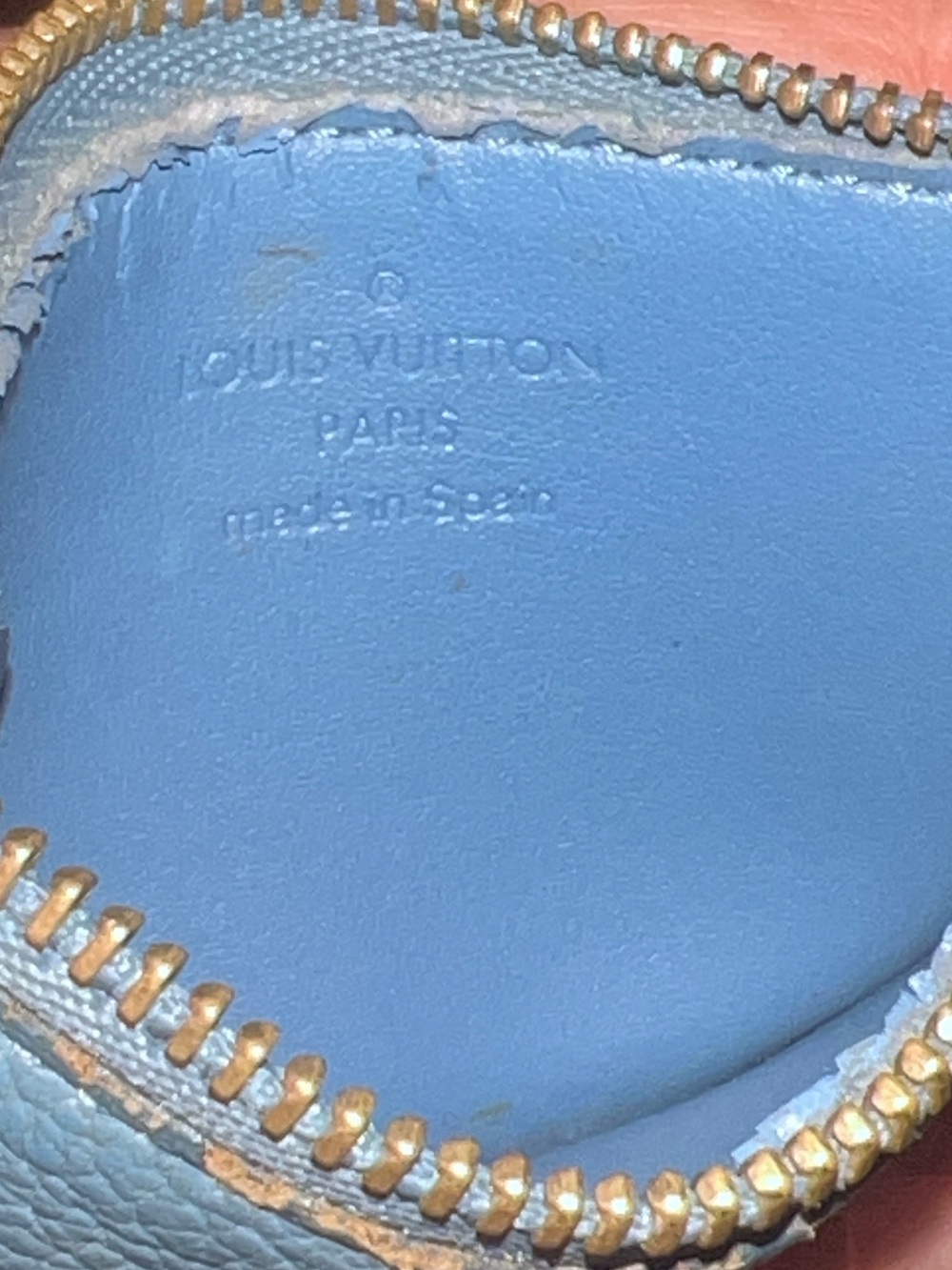 Louis Vuitton Blue Suhali Leather Pochette Key Cles - Picture 6 of 10